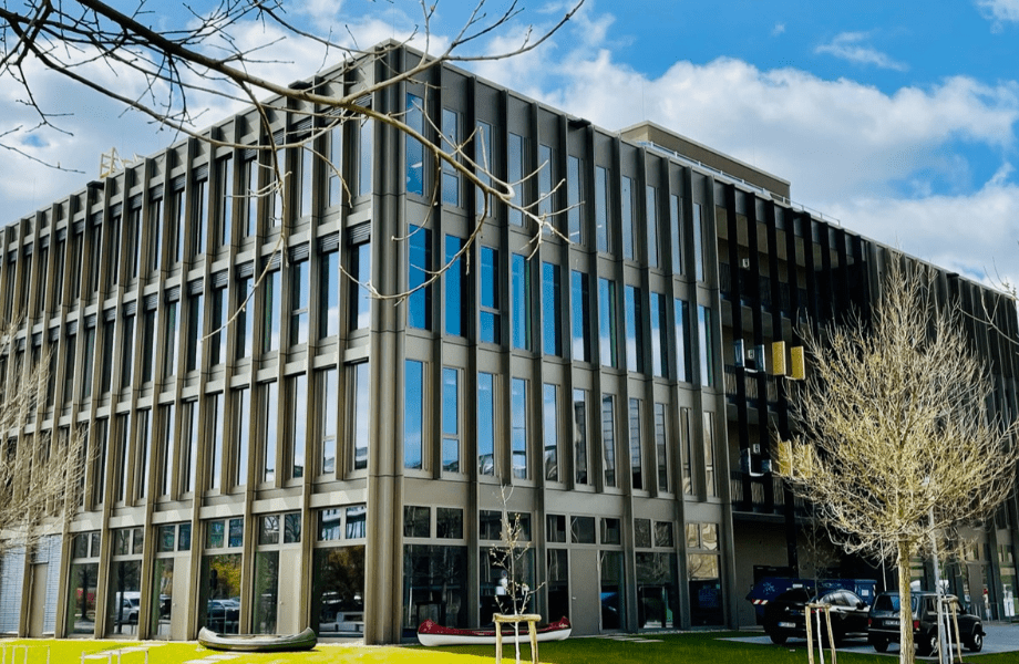 The Gisma University