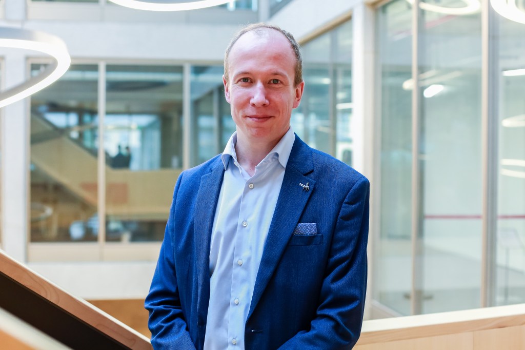 Prof. Dr. Peter Konhäusner